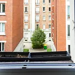 Charming Studio At Les Batignolles